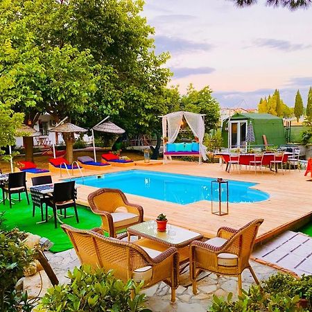Mursel Garden Hotel Kuşadası Buitenkant foto