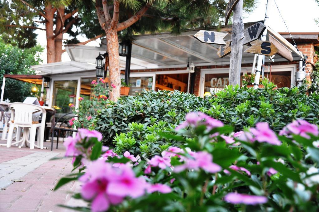 Mursel Garden Hotel Kuşadası Buitenkant foto