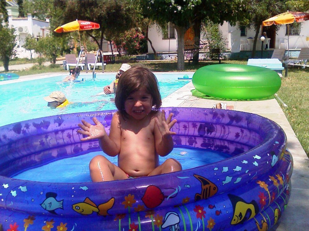 Mursel Garden Hotel Kuşadası Buitenkant foto